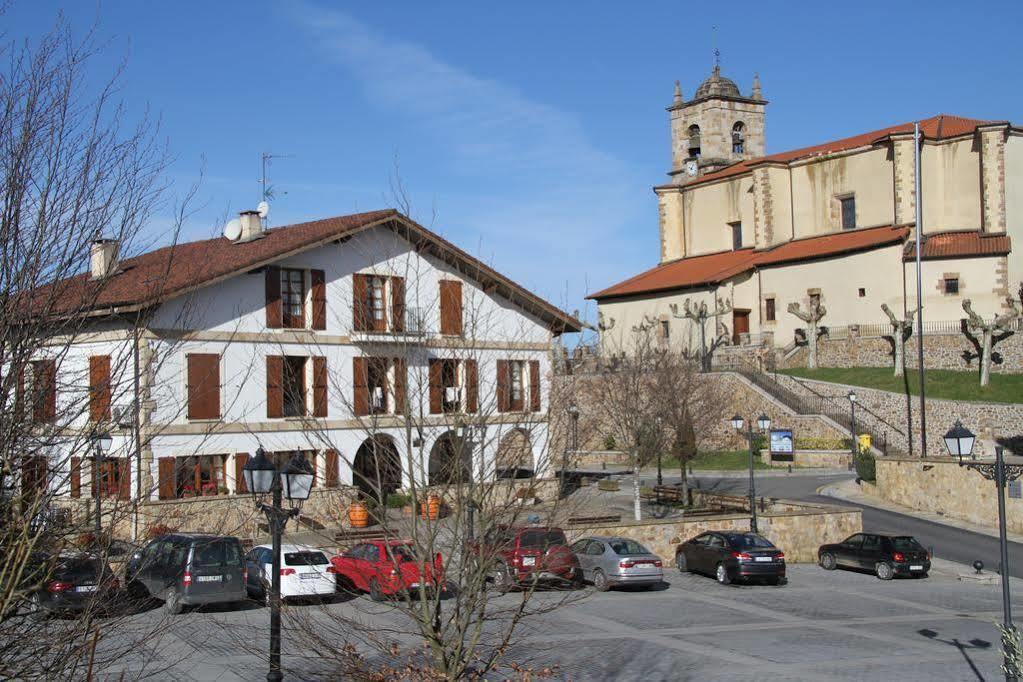 Hotel Zezilionea Olaberría Exterior foto